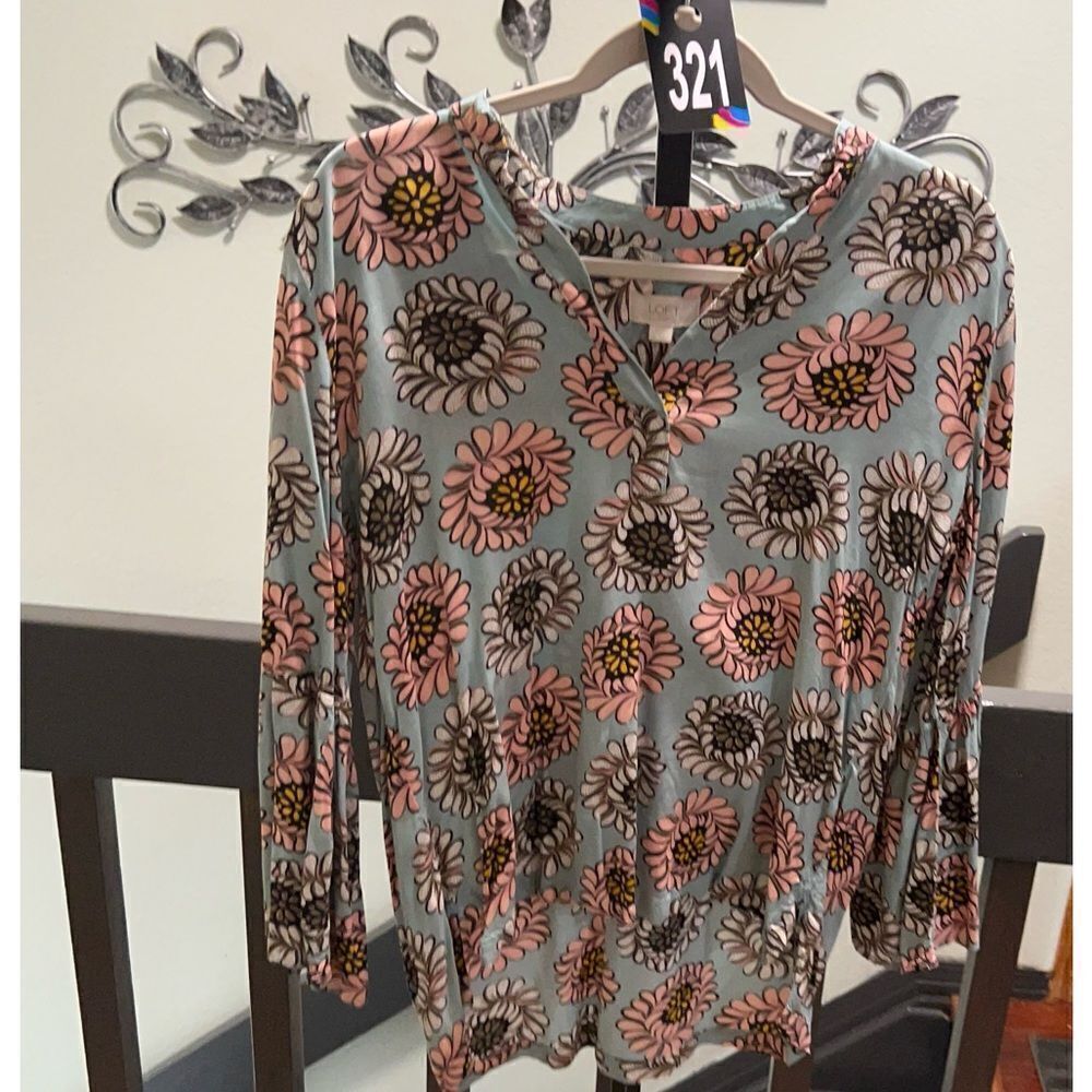 Loft 3/4 Sleeve V-neck, High/Low, Floral Print Women's Top Size Small #321